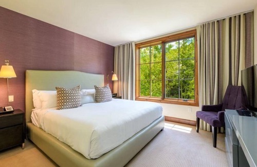 Vail Hotel | Platinum Vail Ritz-carlton 3 Bedroom Mountain Residence Just One Block From the Eagle Bahn Gondola