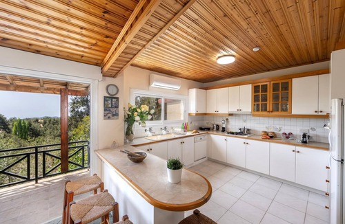 Platres Villa | Platres Forest Panorama