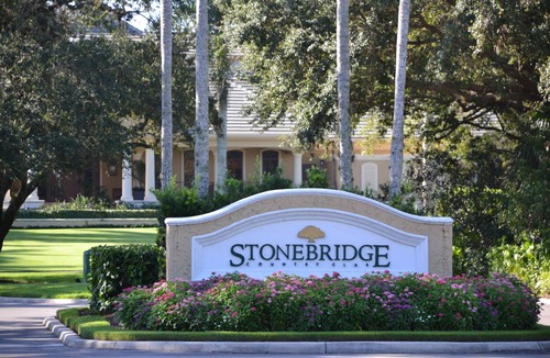 North Naples House | Play Unlimited Golf while Staying at this Elegant Estate Home with pool