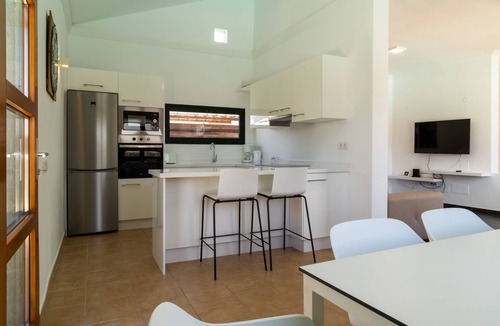 Playa Blanca Villa | Playa Blanca Beach Mate