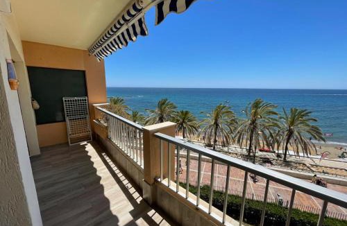 Marbella Seafront Promenade Apartment | Playa Marbella