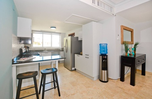 El Cortecito Condo | Playa Turquesa E-401 Premier Beachfront Ocean View Penthouse/50mbps Wifi