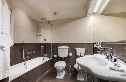 Santa Croce Hotel | Plaza Hotel Lucchesi