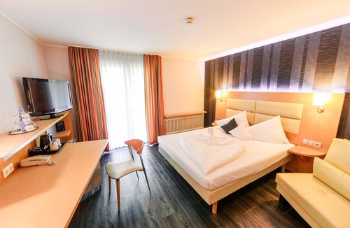 Ditzingen Hotel | PLAZA INN Stuttgart-Ditzingen
