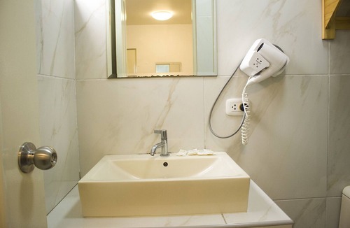 Lima Historic Center Hostel | Plaza Mayor Lima