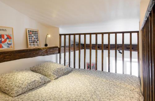 Batignolles Hotel | Pleasant 1BD Duplex for 4 Batignolles