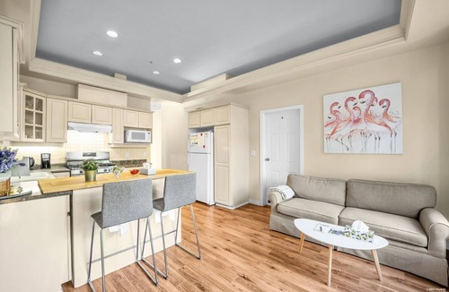 Sunset House | Pleasant 2-bedroom house in Vancouver
