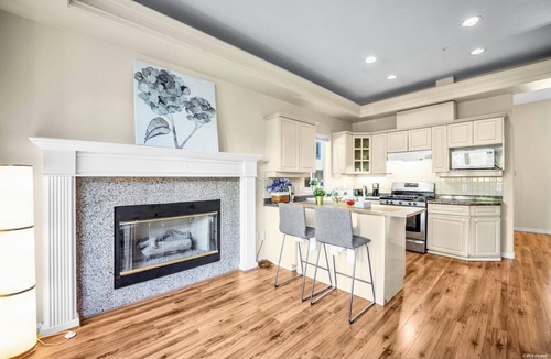 Sunset House | Pleasant 2-bedroom house in Vancouver