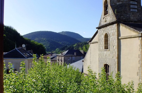 Saint-Jean-du-Bruel House | Pleasant 2-room apartment in the heart of the village