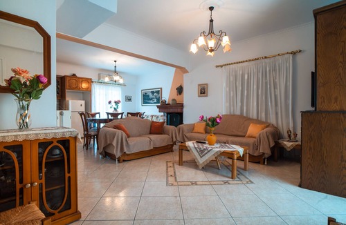 Paleros House | Pleasant and enjoyable stay