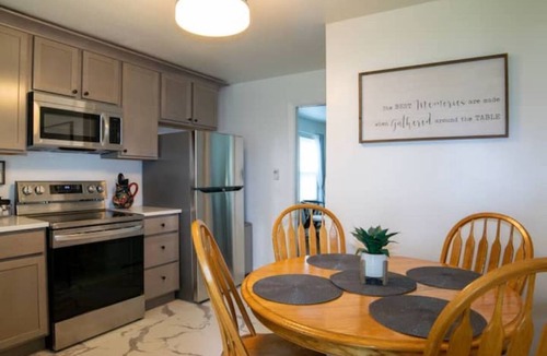 Lindenwald House | Pleasant Dreams - Hamilton, spooky Nook, Miami Unv