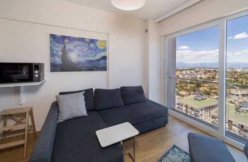 Kepez Apartment | Pleasant Flat with Shared Pool in Kepez