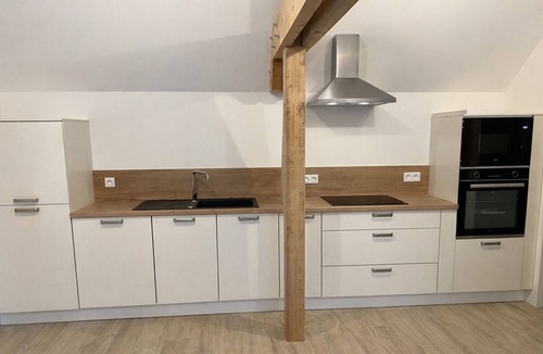 Melleray Apartment | Pleasant, functional apartment in the countryside