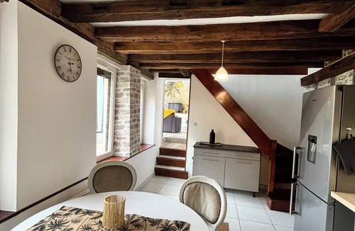 Sezanne House | Pleasant house🏡 with garden🪴hyper Center Sezanne🏘️