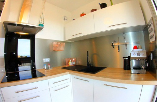 Finistere Apartment | Pleasant Large Studio with Sea View