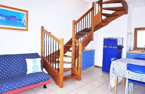 Caorle Villa | Pleasant One-Bedroom Villa with Pool