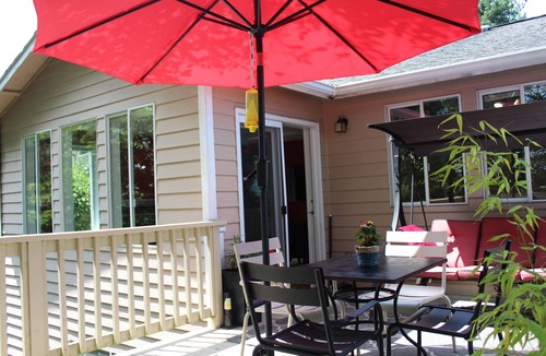 Mid-Beacon Hill House | Pleasant Private Home on Beacon Hill with AC.