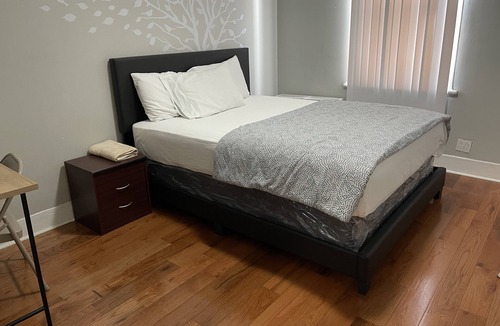 Unionport Apartment | Pleasant spacious 2 Bedroom Apartment Bronx NY