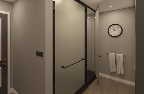 Gaborone Hotel | Pleasant Stay! Two Comfortable Units, Swimming Pool, Free Shuttle and Parking!