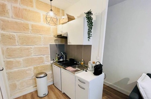 Hotel de Ville - Quinconces Apartment | Pleasant Studio in The Center Of Bordeaux