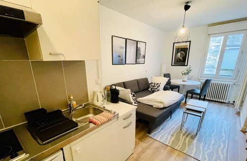 Hotel de Ville - Quinconces Apartment | Pleasant Studio in The Center Of Bordeaux