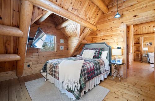 Island Falls House | Pleasant View