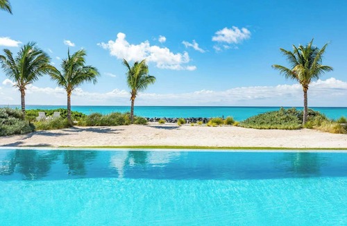 Leeward Settlement Villa | Please Inquire Before Booking – Luxury Villla