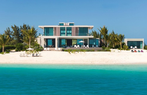 Leeward Settlement Villa | Please Inquire Before Booking – Luxury Villa