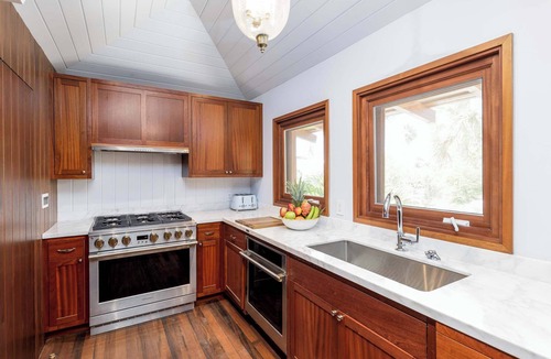 Leeward Settlement Villa | Please Inquire Before Booking – Luxury Villa