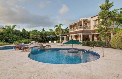 Mount Standfast Villa | Please Inquire Before Booking – Luxury Villa