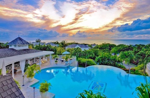Mount Standfast Villa | Please Inquire Before Booking – Luxury Villa