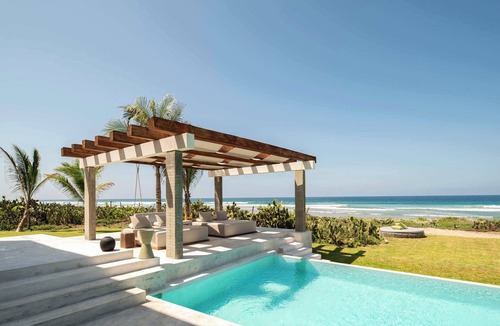 Barra de Colotepec Villa | Please Inquire Before Booking – Luxury Villa
