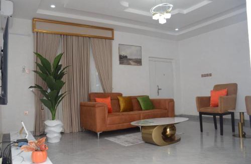 Garaku House | Pledge Concept Service Apartment