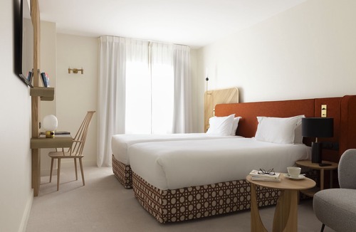 Le Plessis-Robinson Hotel | Plessis Grand Hôtel