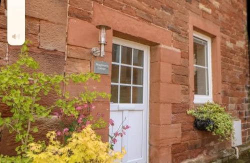 How House | Ploughmans Cottage