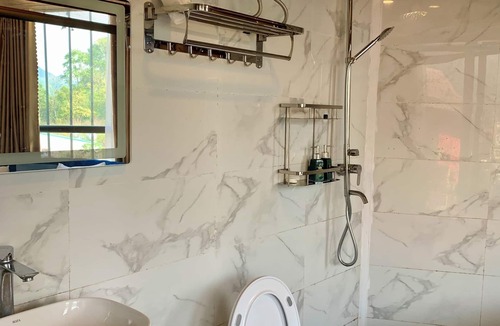 Dong Van Hostel | Plum Hillside Lodge