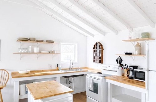 Barstow House | Plum Point Cottage #3