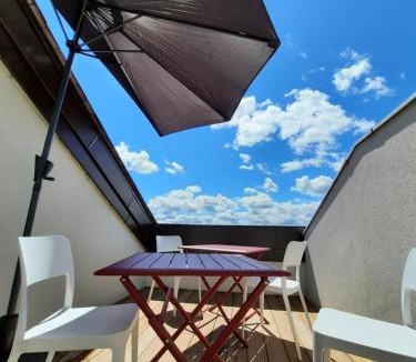 Novel Apartment | PLUS PRES DES ETOILES
