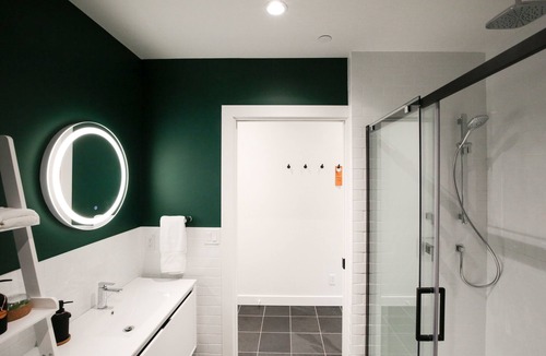 Ucluelet Hotel | Pluvio Restaurant and Rooms