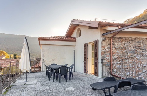 Castello Cabiaglio Apartment | PM8