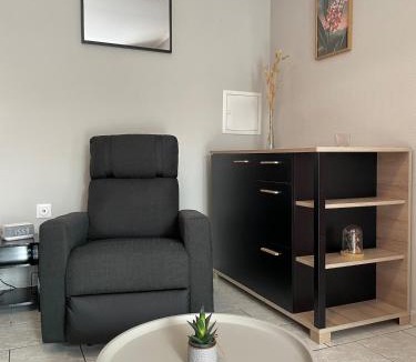 Saint-Amand-les-Eaux Apartment | PMR Studio accès facilité