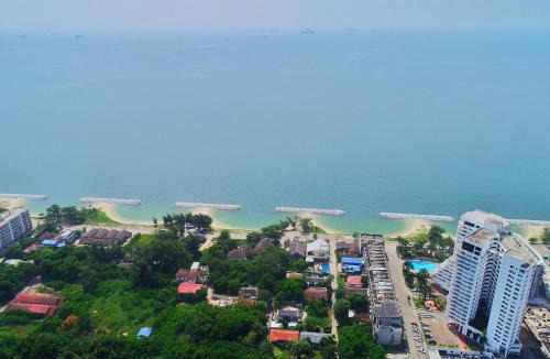 Noen Phra Resort | PMY Beach Resort