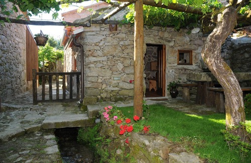 Ponte da Barca House | PNPG Levada T1 Houses