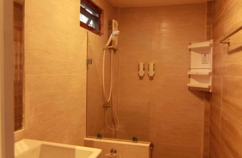 Tha Bo Hotel | Pobruk Resort