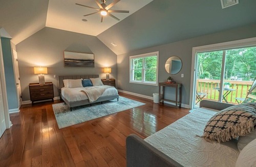 Albrightsville House | Pocono Chateau>Hot Tub|GameRoom|Theater|Fireplaces