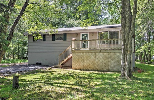 Locust Lake Village House | Pocono Lake Resort Home with BBQ and Lake Access!