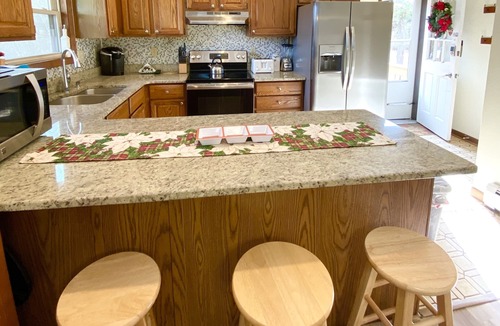 Long Pond House | Pocono Lakefront Onsite Swimming Pool/Hot Tub, Playset/2 docks/Sandy Beach/Boats