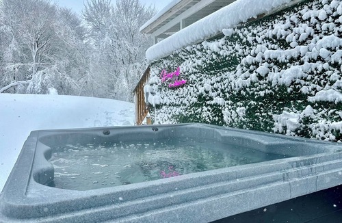 Long Pond House | Poconos Escape w/Full Game Room Theater & Hot Tub
