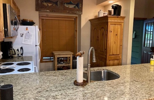 White Haven House | Poconos Jack Frost Mountain ski in/ski out 4 br/3 bath, fireplace, deck