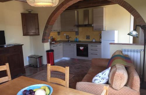Colleoli Apartment | Podere dell'Alloro